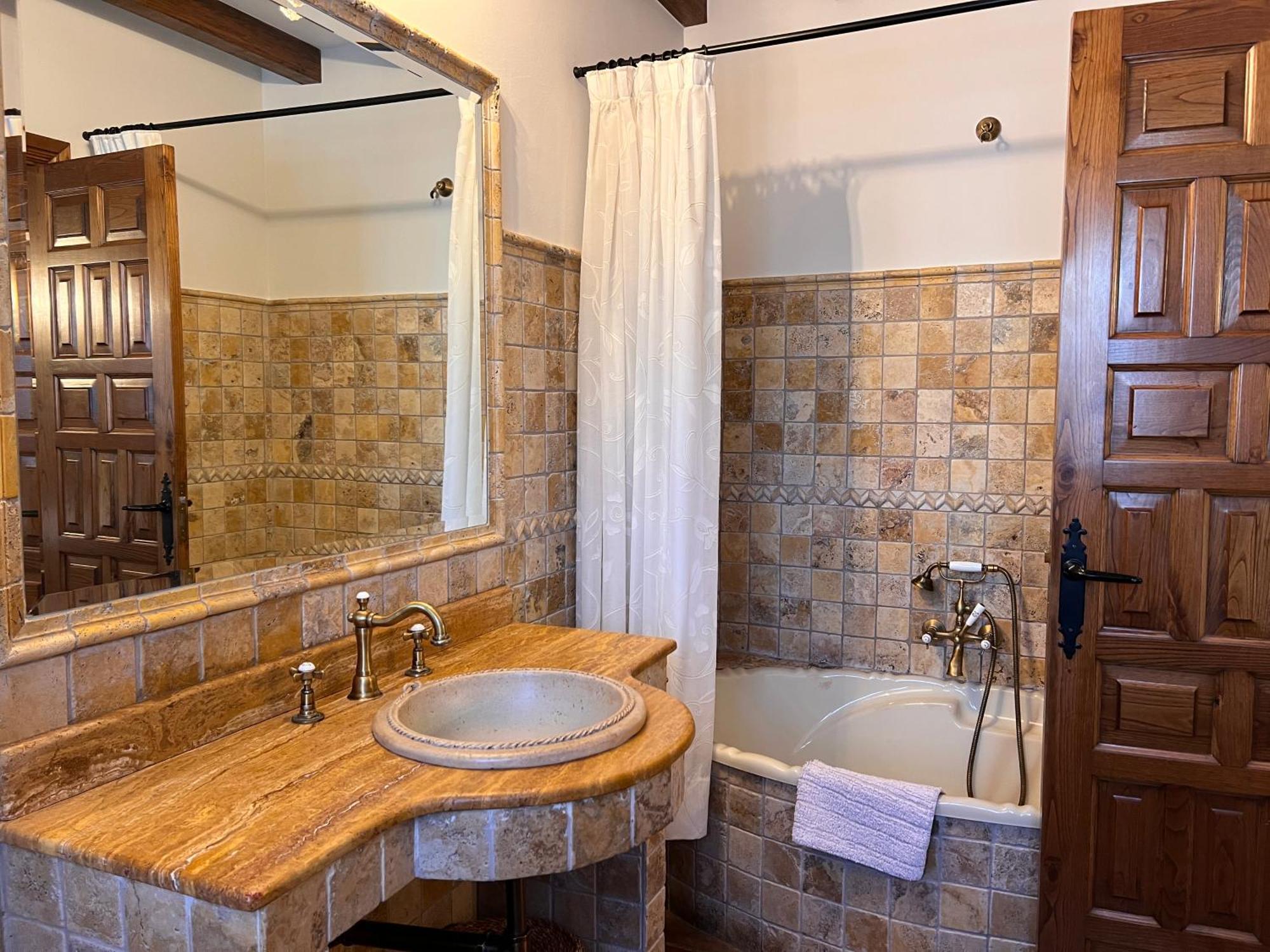 Apartamentos Villa Julieta Ruente 外观 照片